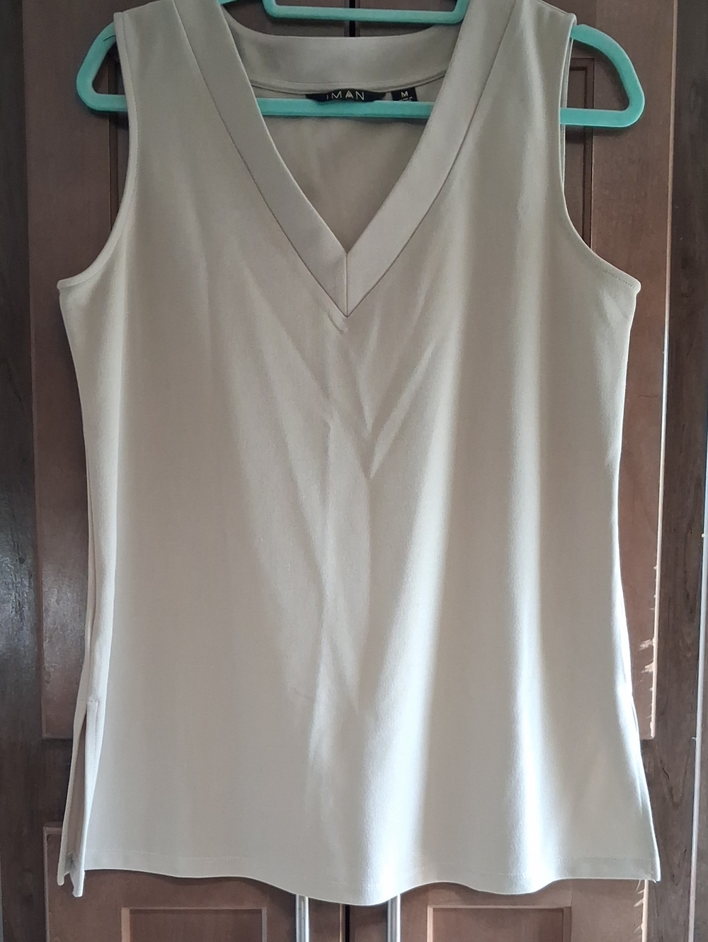 IMAN Sleeveless V-Neck Tank in Cream